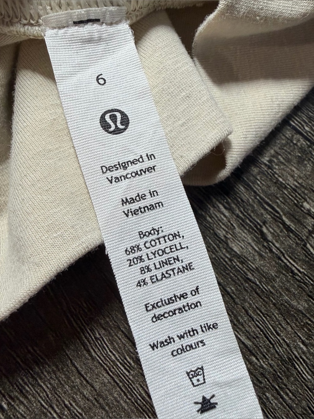 Lululemon Relaxed Fit Cotton-Blend Turtleneck T-Shirt Top Natural Ivory Size 6 - Picture 6 of 6